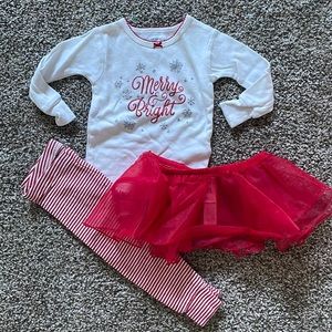 Carter’s Christmas pjs- 12 months